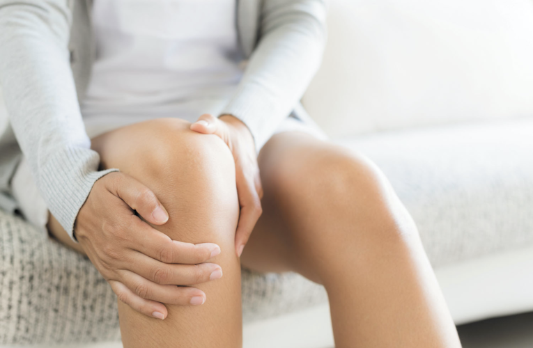 Cleveland What Causes Sudden Knee Pain without Injury?